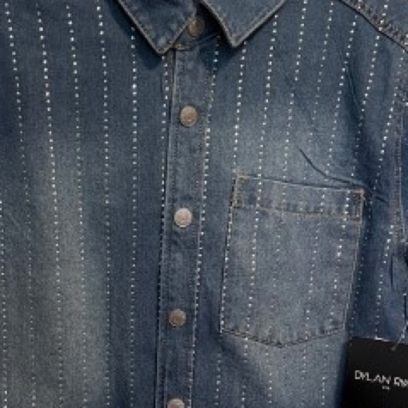 Dylan Ryan Boutique Cropped Bling Denim Shirt. Size M. - Picture 10 of 11